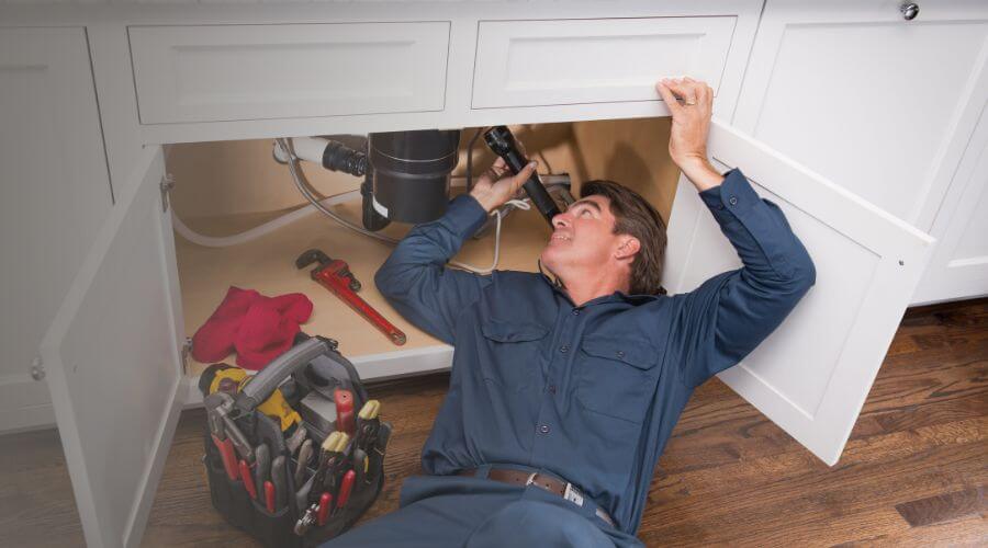 Expert burst pipe repair services in Ridgedale, MO
